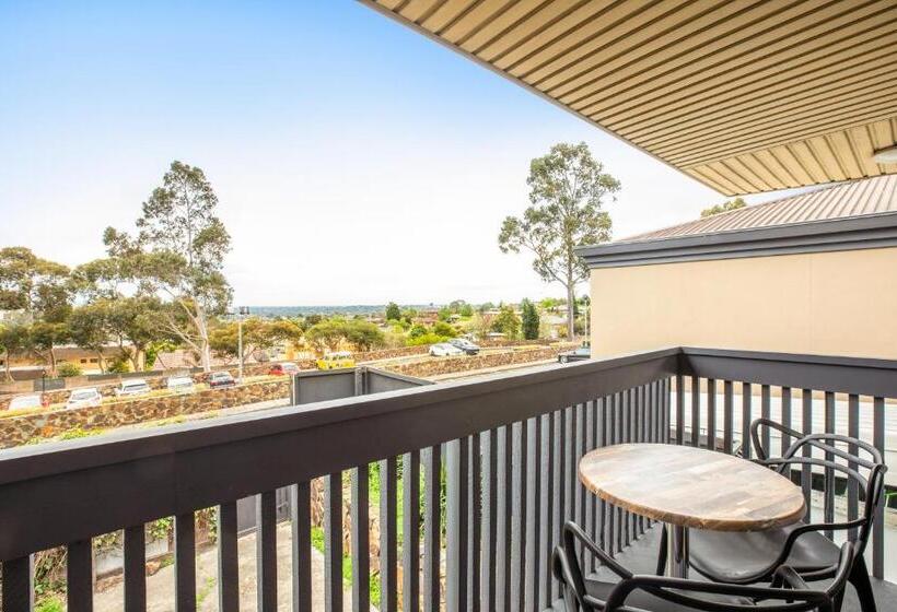 带大床的标准工作室, Nightcap At Shoppingtown