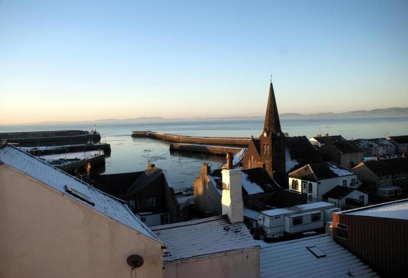 Номер Стандарт Индивидуальный, The Golden Lion