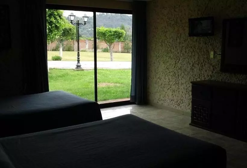 キングサイズベッドのスタンダードルーム, Villa Monarca Inn
