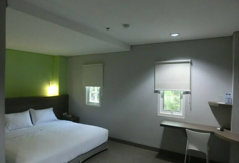 חדר דלוקס, Izi Hotels