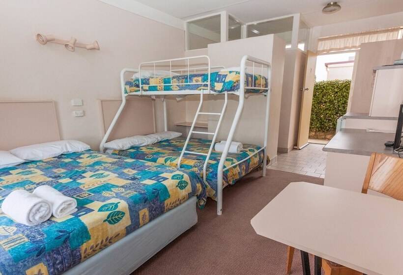 اتاق خانوادگی, Moruya Waterfront Hotel Motel
