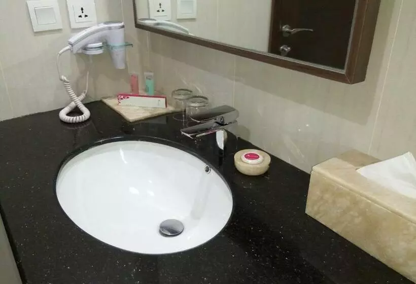 اتاق سوپریور, Orchardz Hotel Bandara