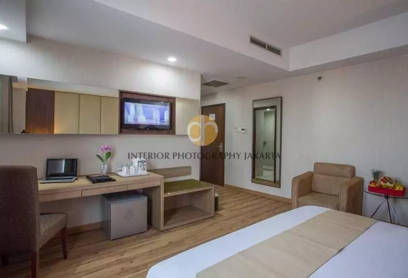 اتاق لوکس, Orchardz Hotel Bandara