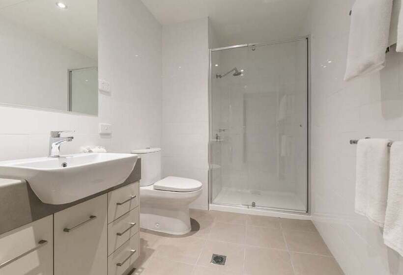 آپارتمان 3 خوابه, Quest Wodonga