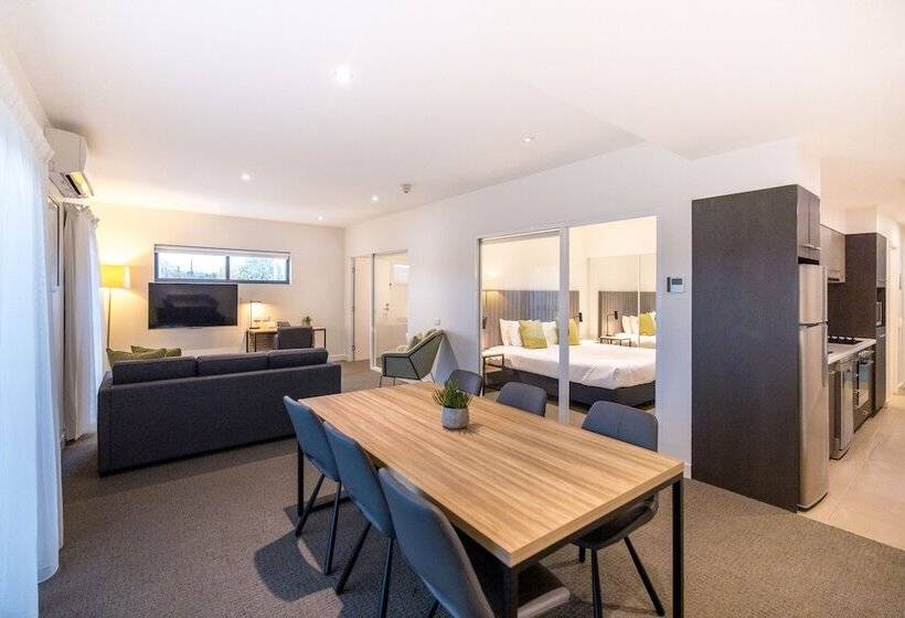 آپارتمان 3 خوابه, Quest Wodonga