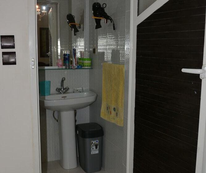 스위트, Riad Asma