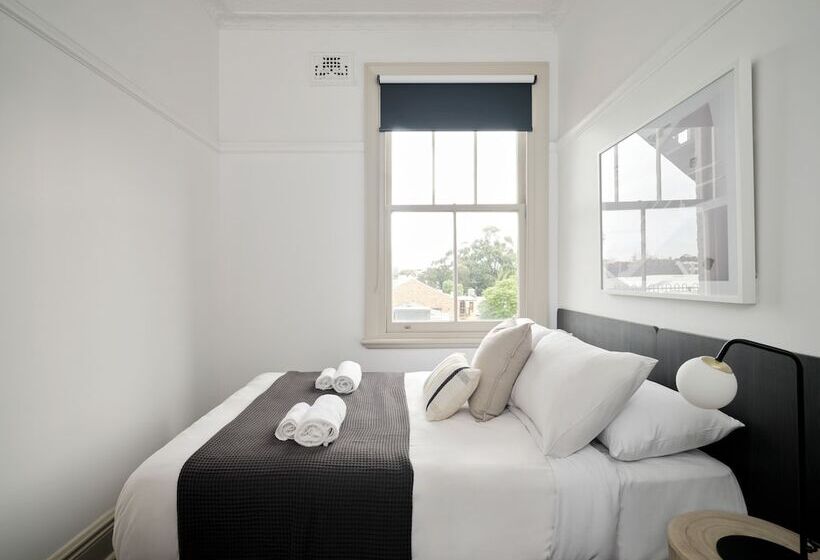 اتاق استاندارد یک تخته با سرویس بهداشتی مشترک, Dunkirk Hotel Pyrmont