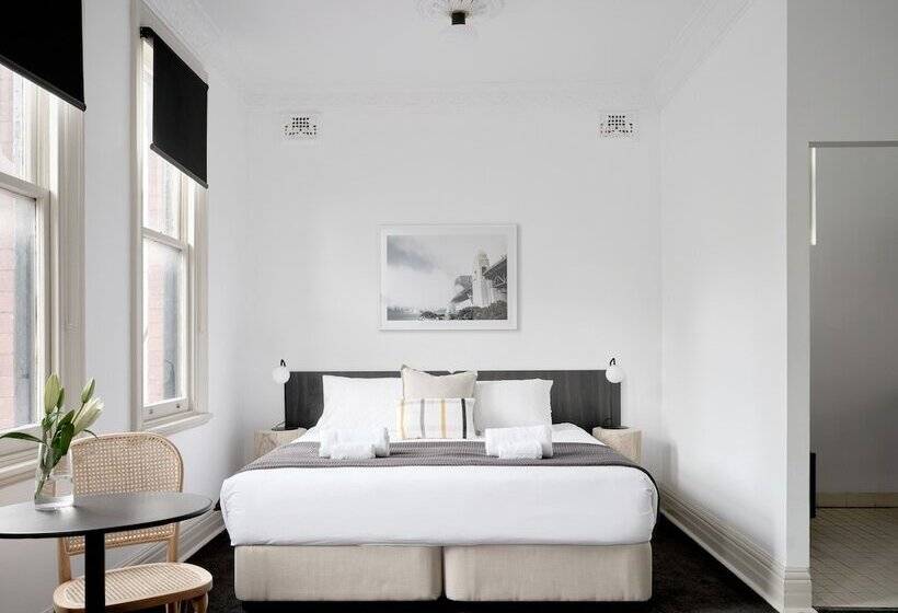 اتاق خانوادگی, Dunkirk Hotel Pyrmont