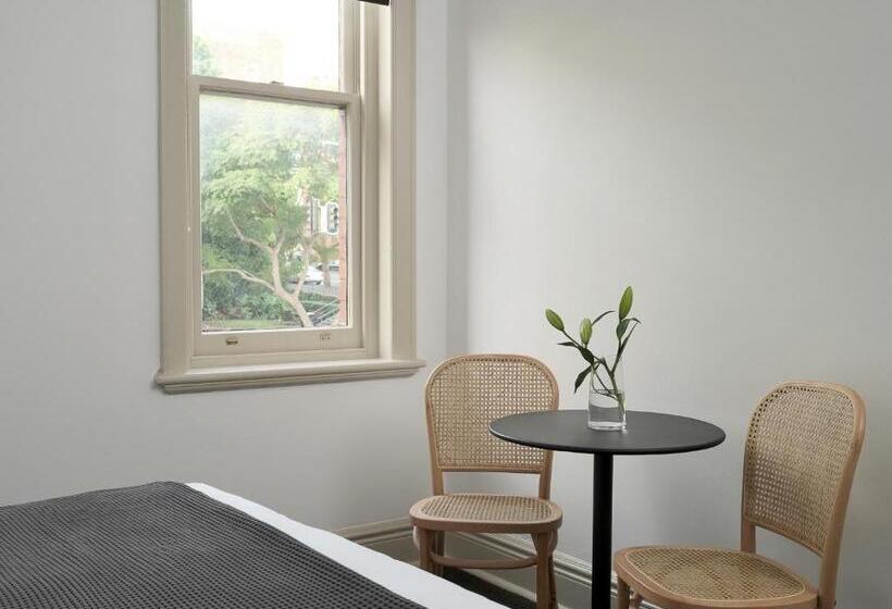 اتاق استاندارد با سرویس بهداشتی مشترک, Dunkirk Hotel Pyrmont