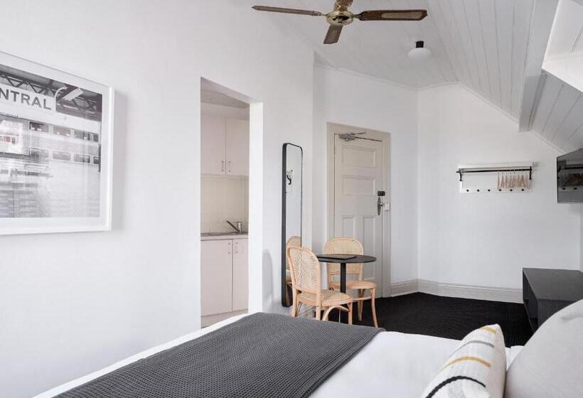 اتاق استاندارد, Dunkirk Hotel Pyrmont