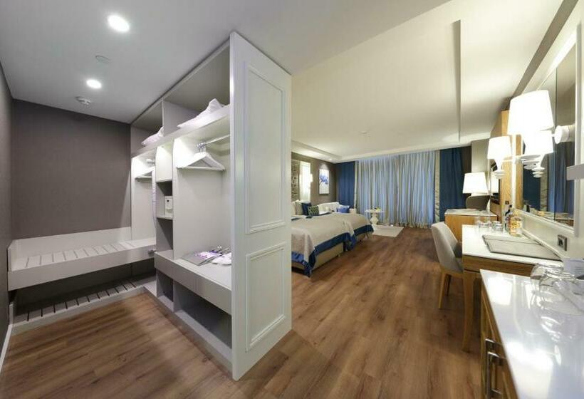 غرفة ديلوكس مطلّة علي ملعب الجولف, Sueno Hotels Deluxe Belek