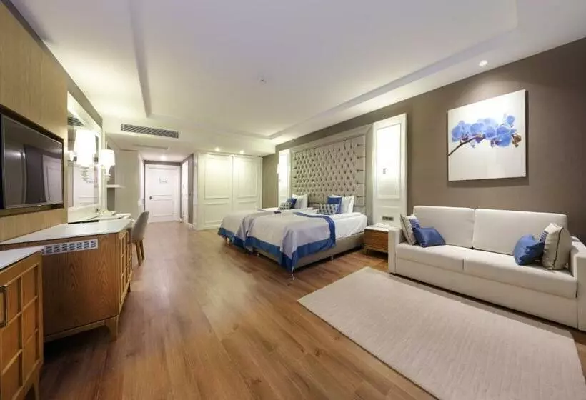 Deluxe Room Sea View
