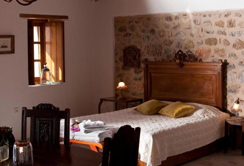 جناح ديلوكس, Theophano Art