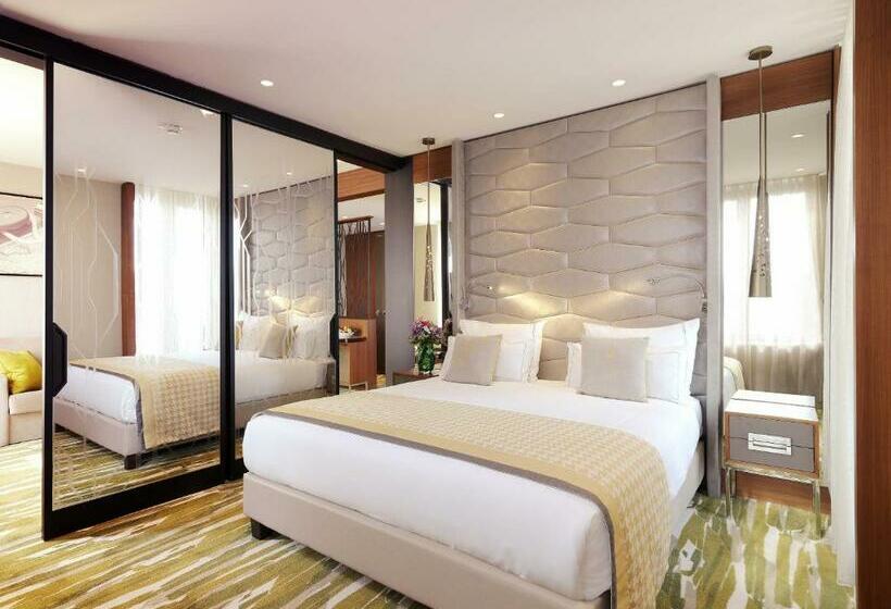 سوییت, Titanic Chaussee Berlin