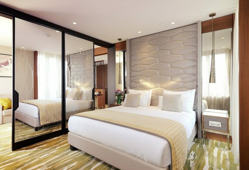 سوییت, Titanic Chaussee Berlin