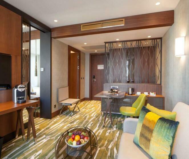 اتاق استاندارد, Titanic Chaussee Berlin