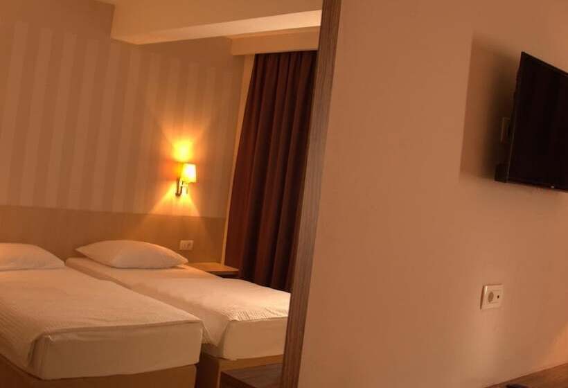 آپارتمان راحتی 1 خوابه, Wine Hotel Cesarica