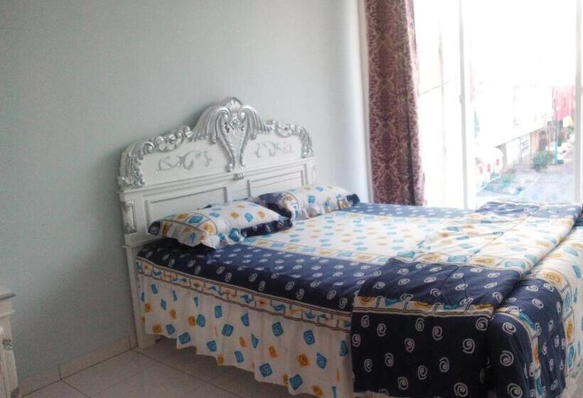 Cameră Deluxe, Just Inn