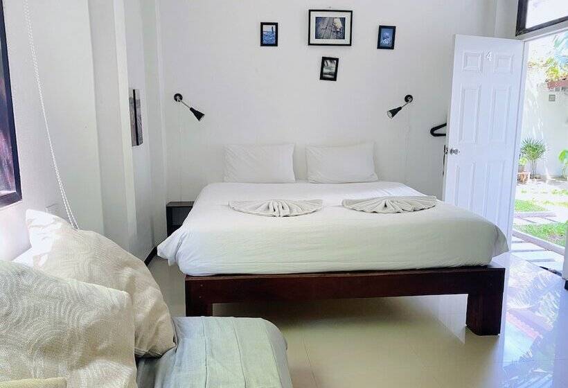 豪华家庭房间, The Reef Hotel & Studios