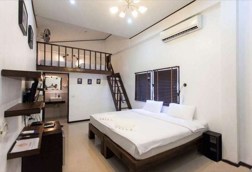 اتاق لوکس خانوادگی, The Reef Hotel & Studios