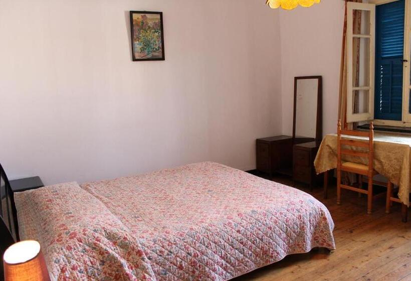 Номер Стандарт, Trianon