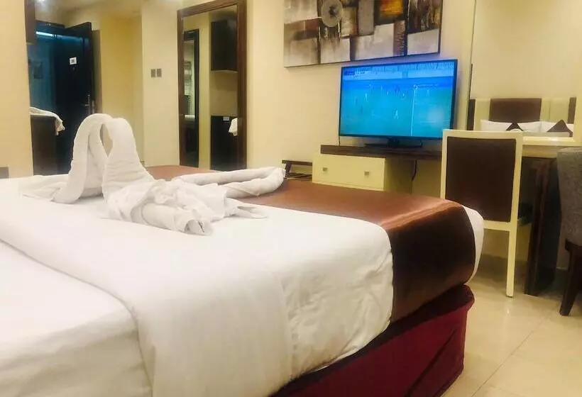 استودیوی استاندارد, The View Al Barsha  Apartments