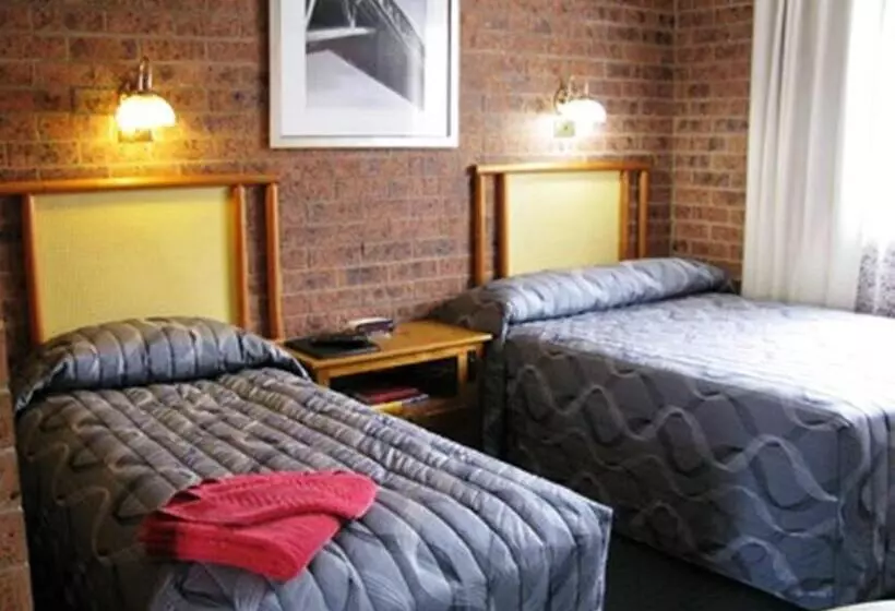 スタンダードルーム, The Wayfarer Motel