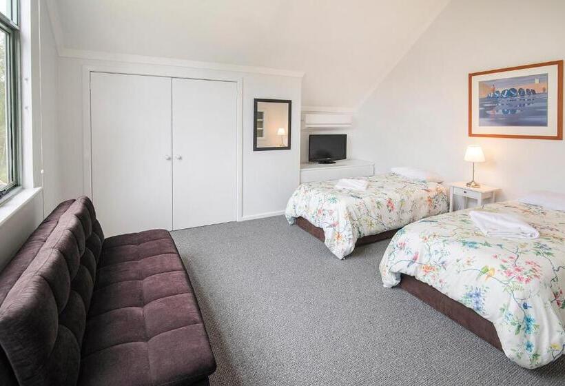 豪华三卧别墅, Bayshore Beachside Resort