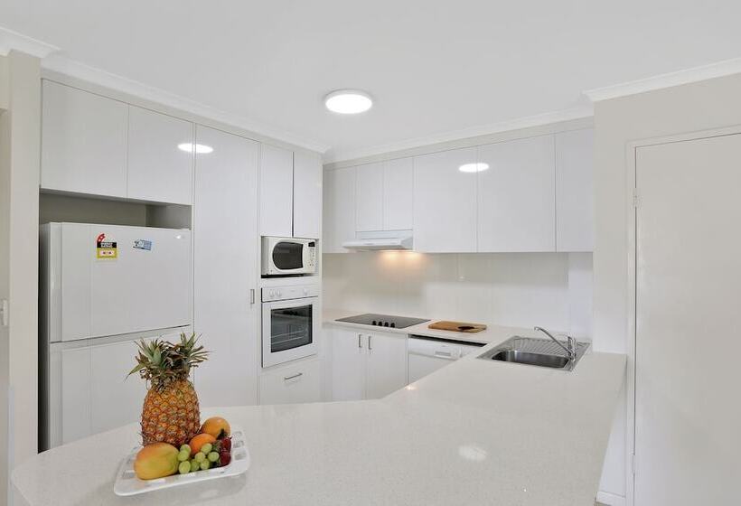 침실 2개 아파트, Chidori Court