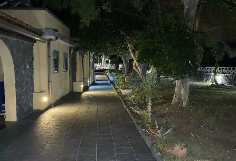 اتاق استاندارد, Al Togo Fitness & Relax