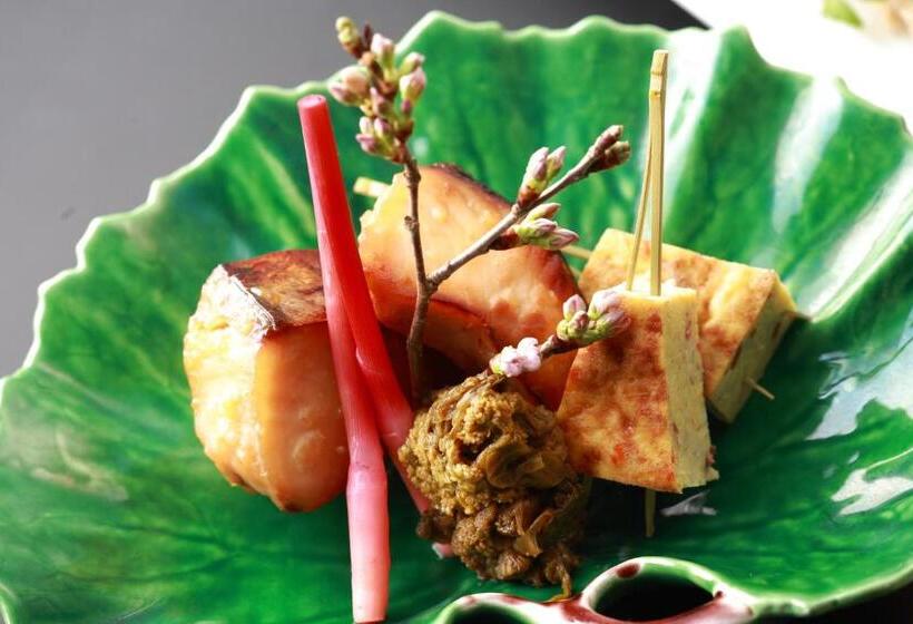 غرفة ديلوكس عائلية, Biwako Ryokusuitei