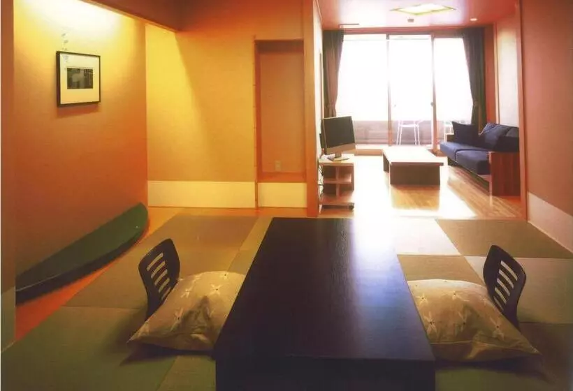 デラックスルーム, Biwako Ryokusuitei