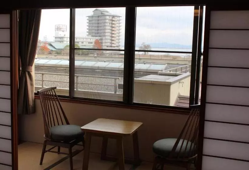 スタンダードルーム, Biwako Ryokusuitei