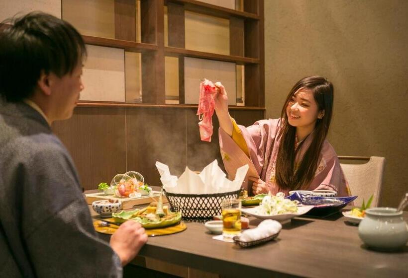 غرفة سوبيريور, Biwako Ryokusuitei