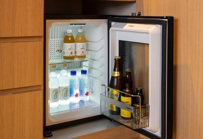 غرفة عائلية, Biwako Ryokusuitei