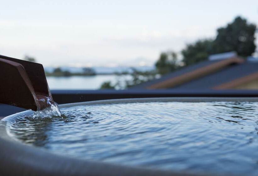 غرفة ديلوكس مطلة على البحيرة, Biwako Ryokusuitei