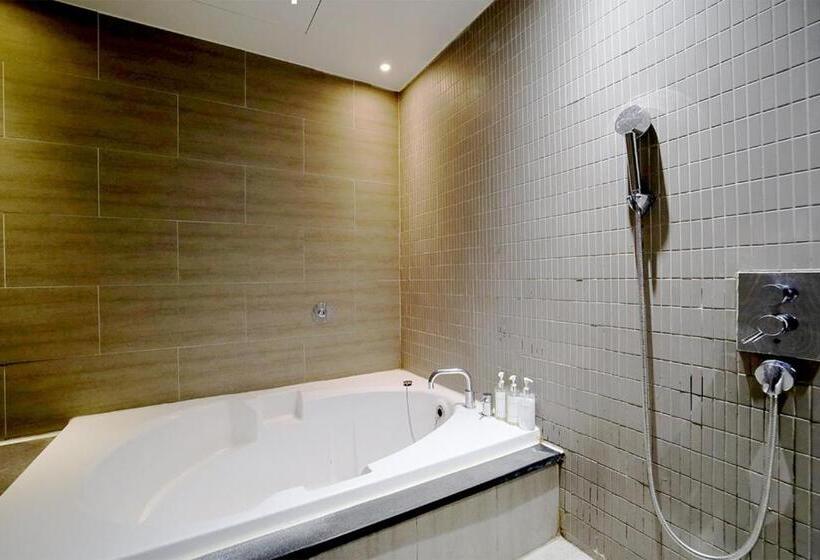 Номер Стандарт, Seomyeon Hound Hotel 1st Street