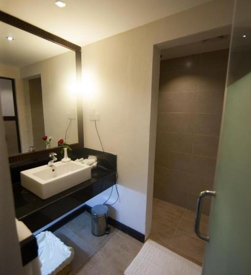 Camera Standard, Jacaranda Indian Ocean Beach Resort