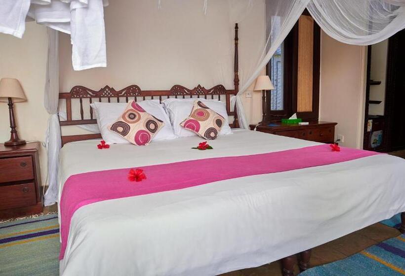 Quarto Estandar Vista Jardim, Jacaranda Indian Ocean Beach Resort
