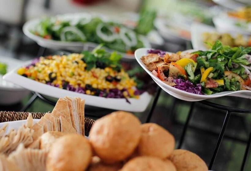 Suite met 2 Slaapkamers, Meneur