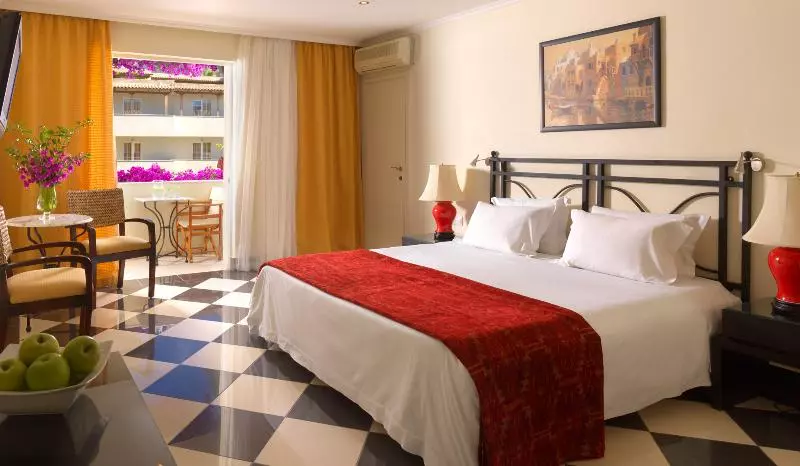 اتاق استاندارد, Out Of The Blue Resort & Spa