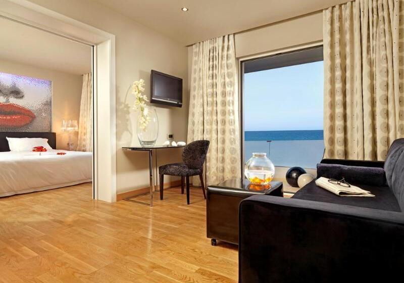 Люкс 2 Спальни, Out Of The Blue Resort & Spa