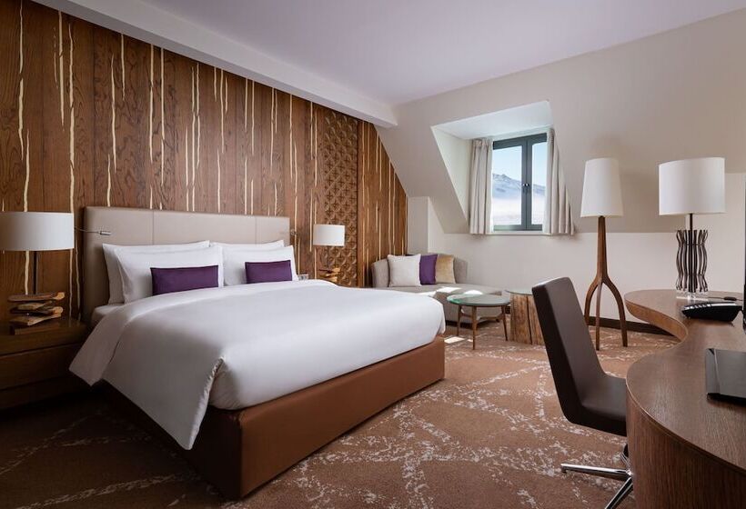 Deluxe Room Mountain View, Park Chalet, Shahdag, Autograph Collection