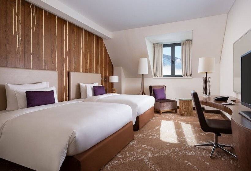 Deluxe Room Mountain View, Park Chalet, Shahdag, Autograph Collection