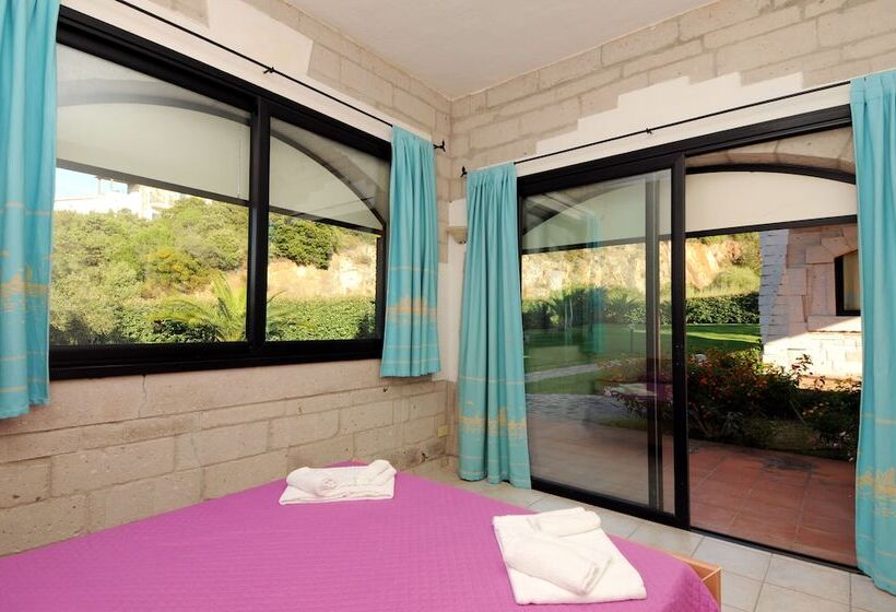 דירת חדר נוף לגינה, Vallemare Residence E Studios