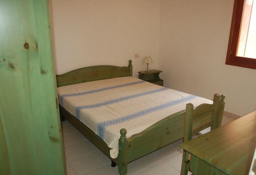 דירת 2 חדרים מוזלת, Vallemare Residence E Studios