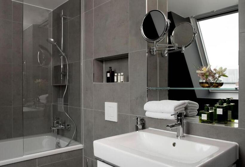 اتاق راحتی, Zoe By Amano