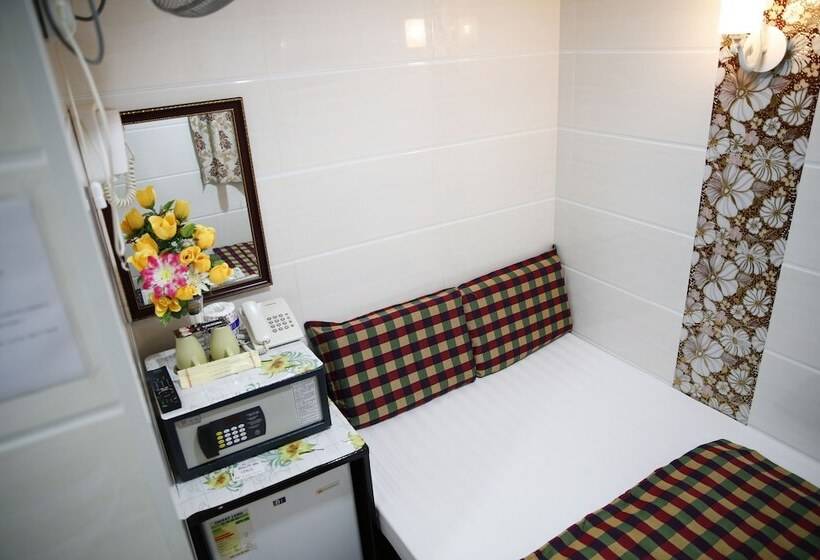 اتاق لوکس, Holland Guest House