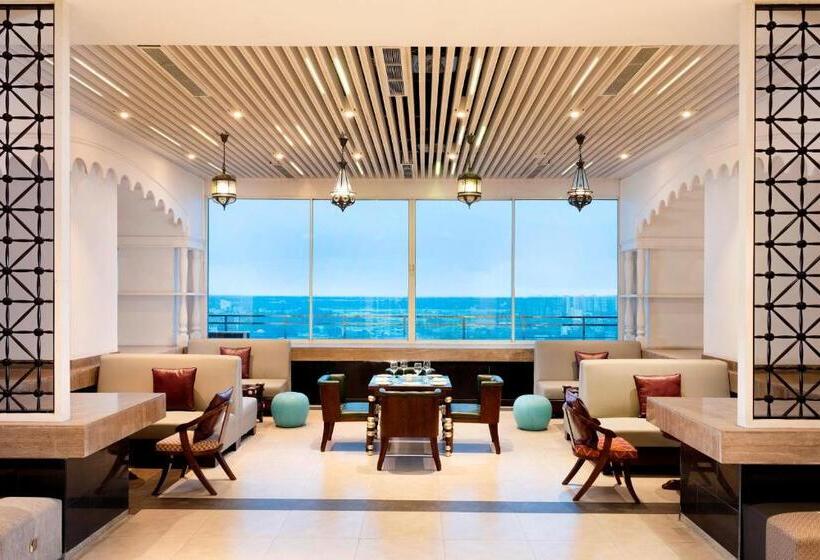 주니어 스위트 킹사이즈 침대, Le Méridien Dhaka