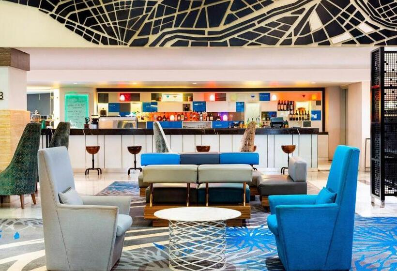 주니어 스위트 킹사이즈 침대, Le Méridien Dhaka